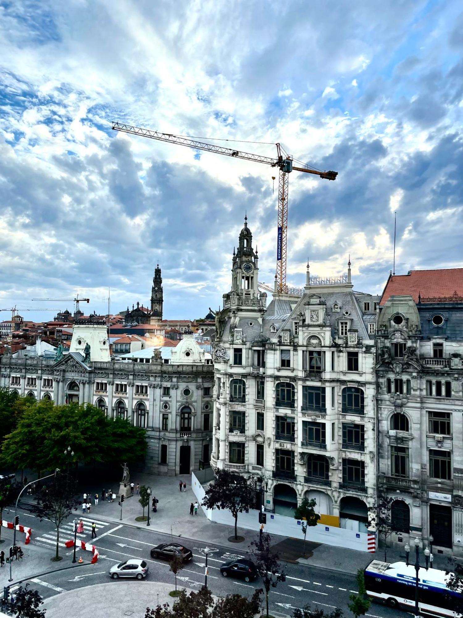 Hotel Universal Porto Luaran gambar